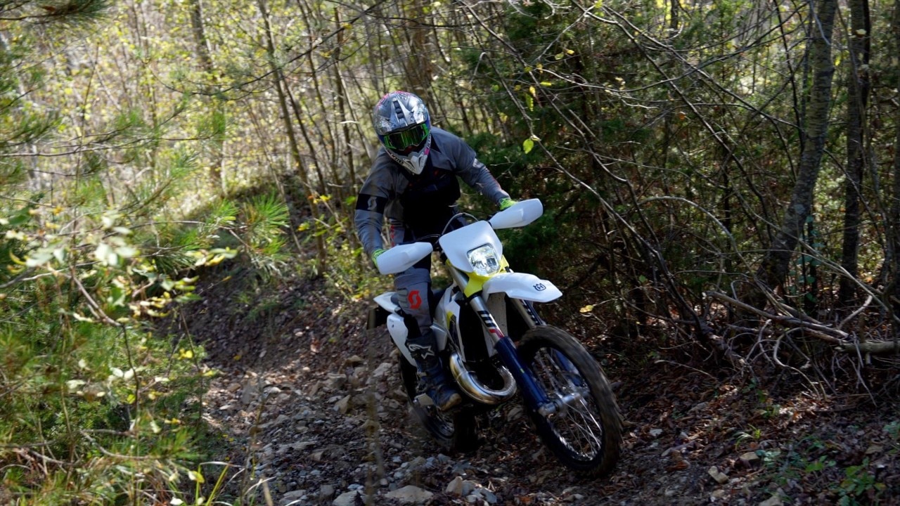 Test Husqvarna TE 125 MY25: bentornata!